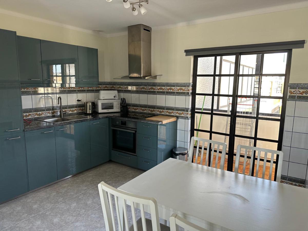 Penthouse Marinheiro Apartment Olhão Екстериор снимка